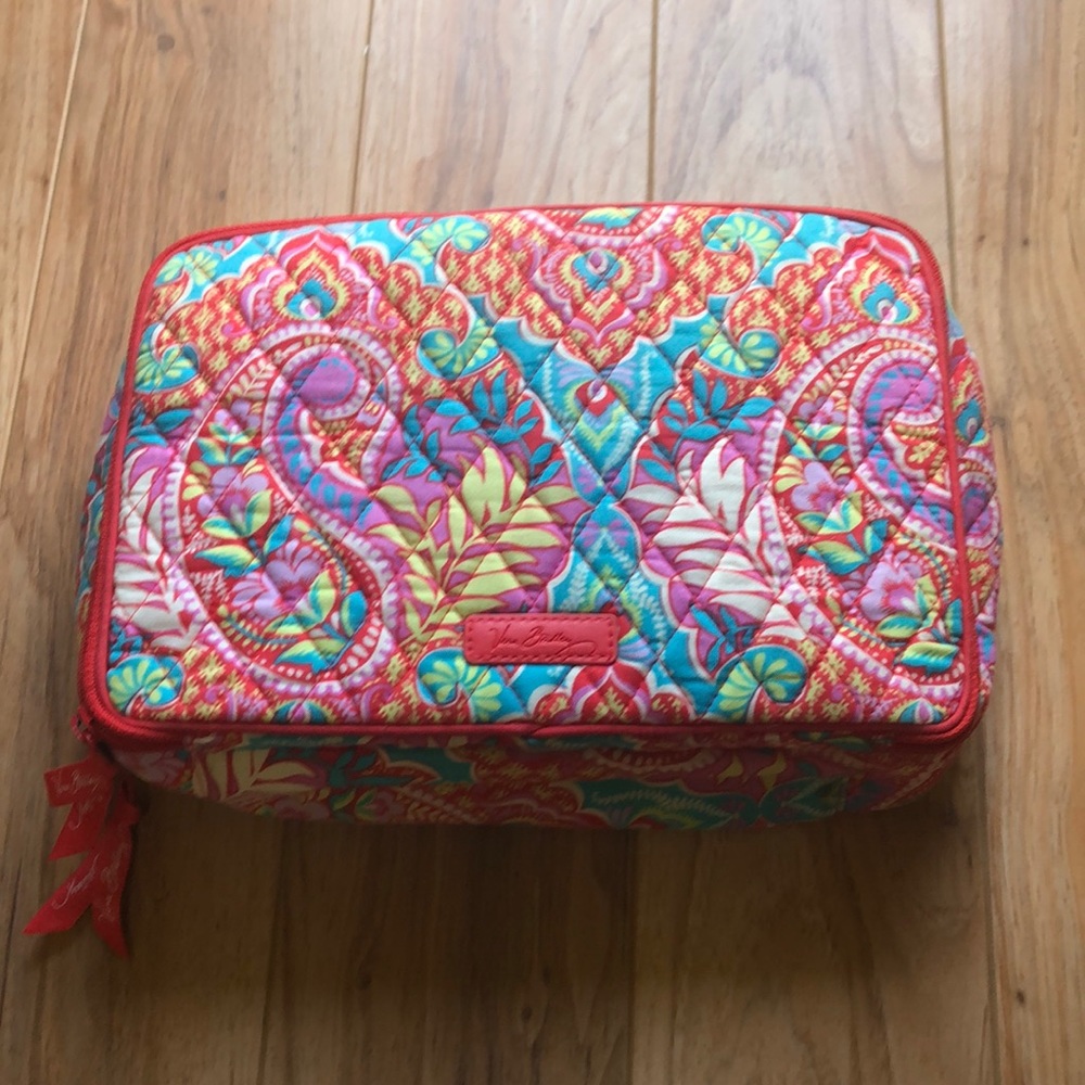 Vera Bradley travel makeup bag